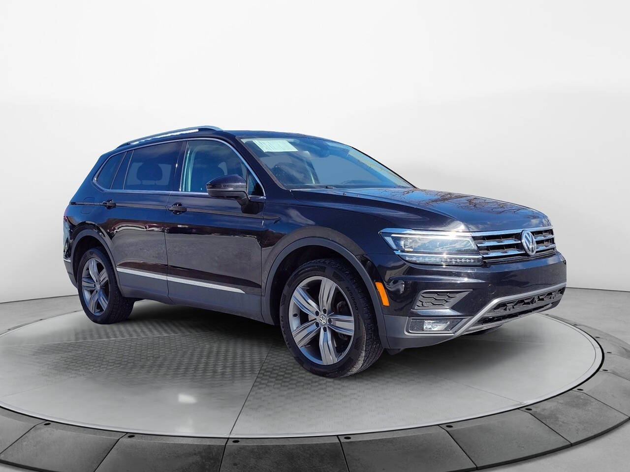 2018 Volkswagen Tiguan for sale at Tennessee Motors in Elizabethton, TN