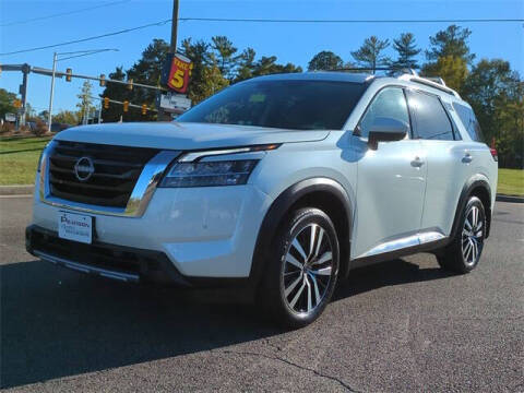 2024 Nissan Pathfinder Platinum