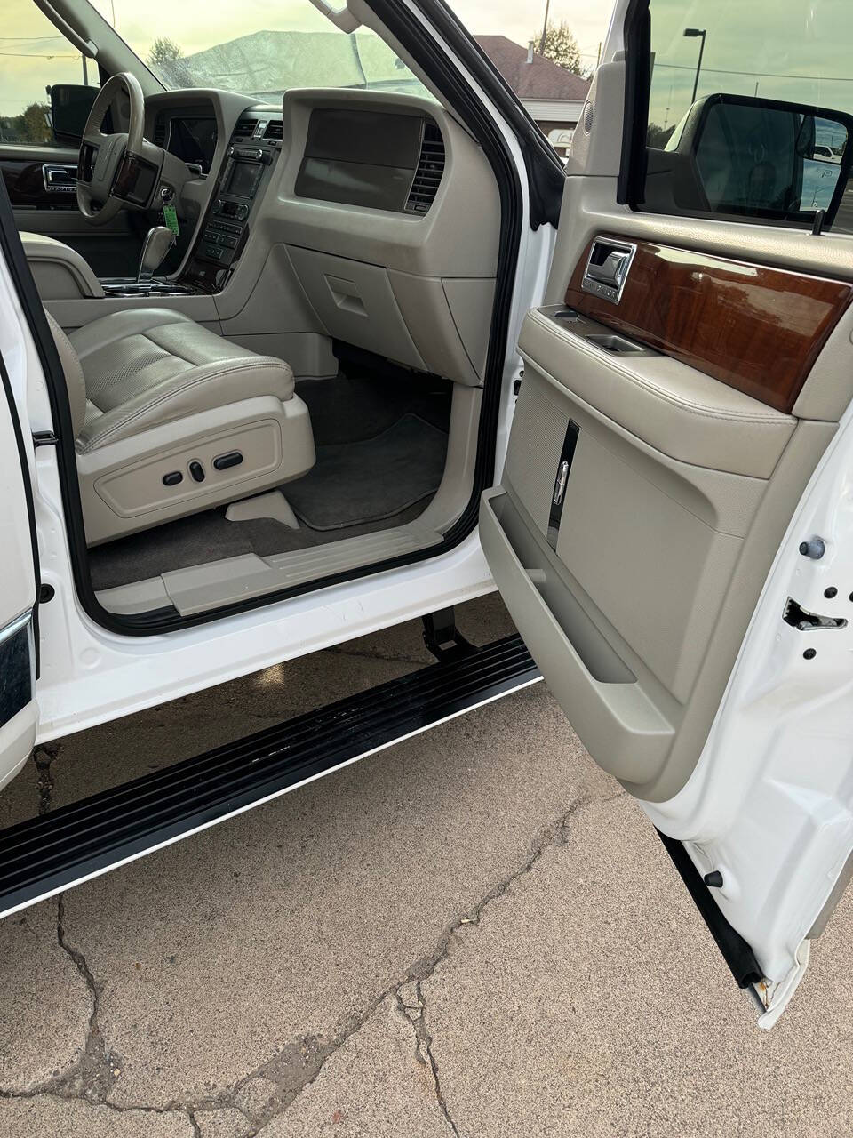 2014 Lincoln Navigator for sale at CERTIFIED AUTOMOTIVE SALES AND SERVICE in Ladysmith, WI