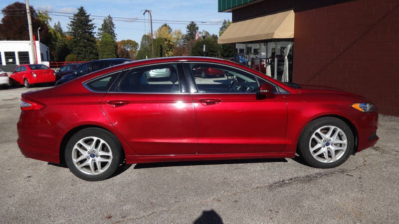 2016 Ford Fusion SE