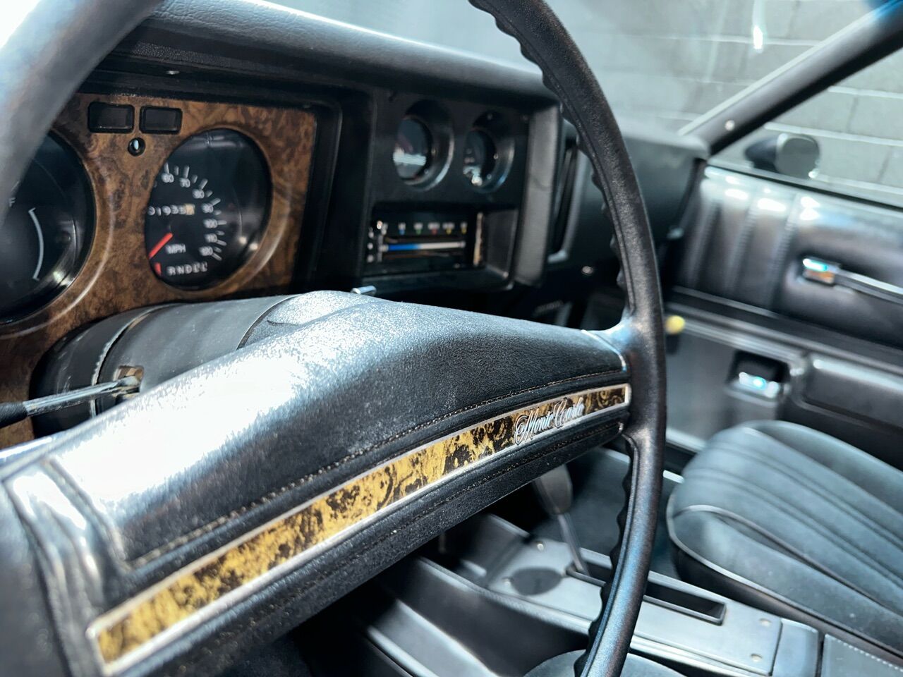 1975 Chevrolet Monte Carlo 19