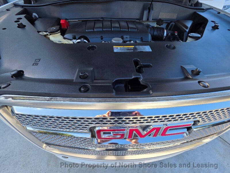 2016 GMC Acadia Denali