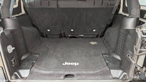 2016 Jeep Wrangler Unlimited Sahara 75th Anniversary