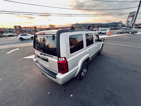 2007 Jeep Commander Sport