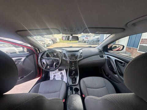 2014 Hyundai Elantra SE