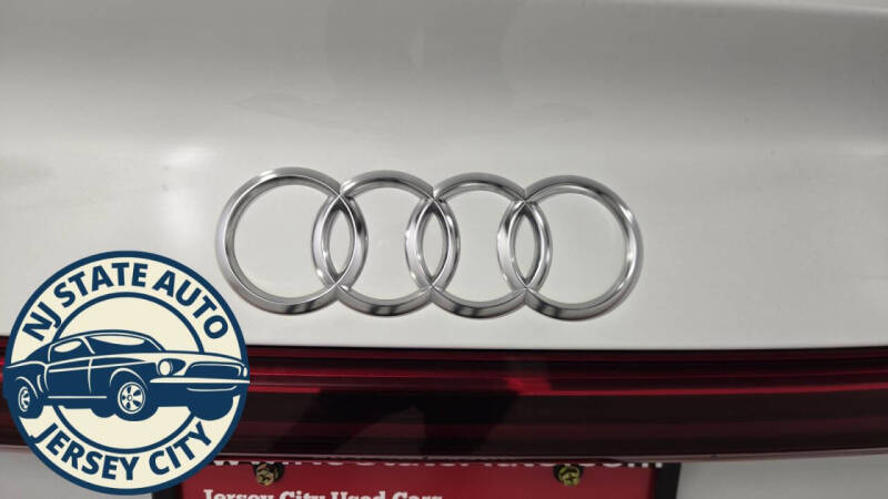 2022 Audi e-tron Sportback quattro Premium S line