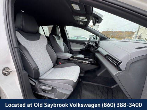 2023 Volkswagen ID.4 Pro