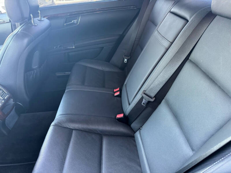 2012 Mercedes-Benz S-Class S 550