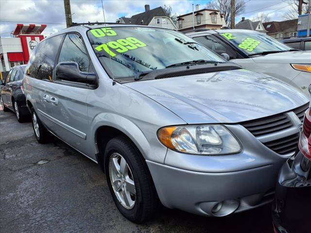 2005 Dodge Grand Caravan for sale at M & R Auto Sales INC. in North Plainfield NJ