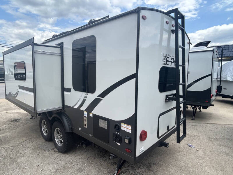 2025 Flagstaff E-PRO FLTE20FK