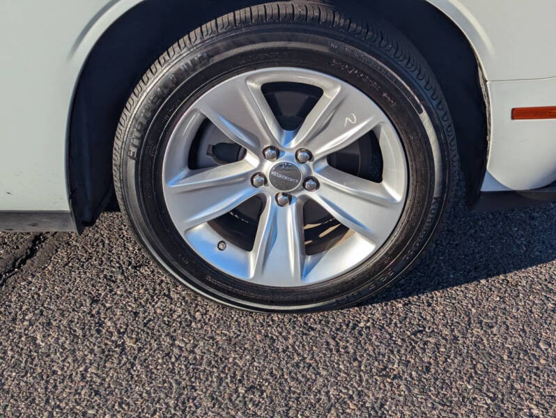 2023 Dodge Challenger SXT