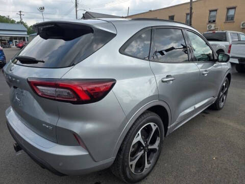 2023 Ford Escape ST-Line Select