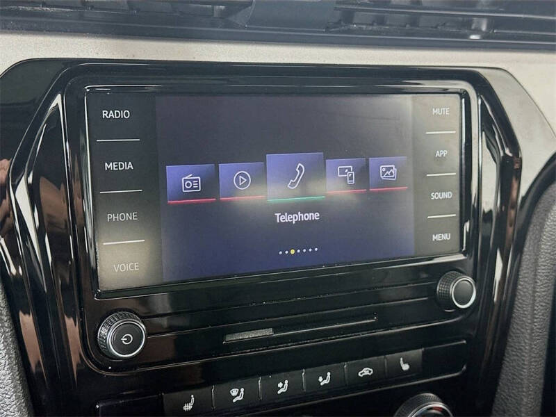 2022 Volkswagen Passat SE