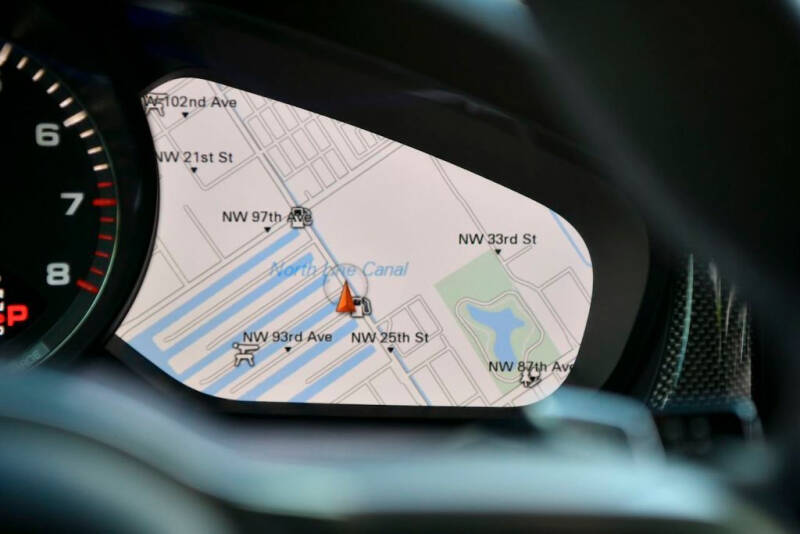 2018 Porsche Panamera Turbo S E-Hybrid