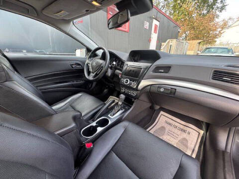 2016 Acura ILX w/Premium