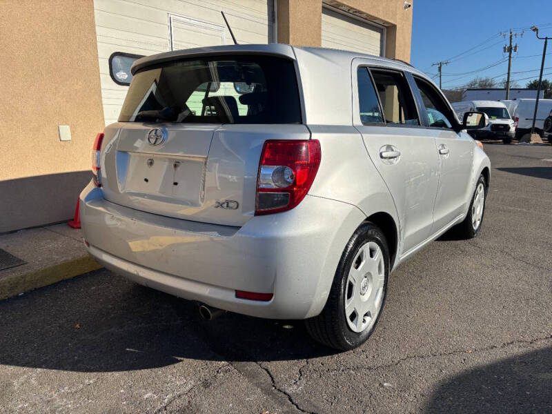 2010 Scion xD