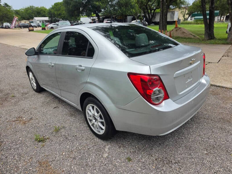 2012 Chevrolet Sonic LS