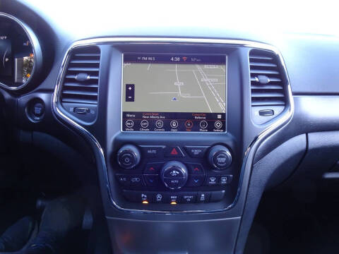 2018 Jeep Grand Cherokee Laredo E