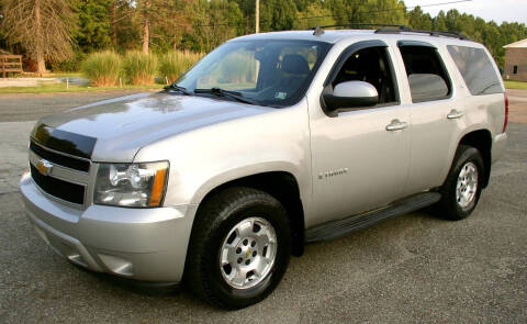 2009 Chevrolet Tahoe for sale at Angelo's Auto Sales in Lowellville OH