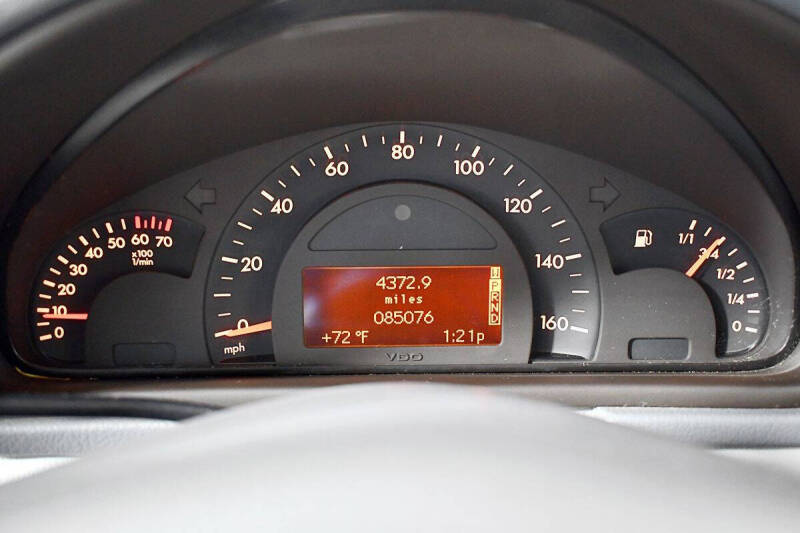 2003 Mercedes-Benz C-Class C 320