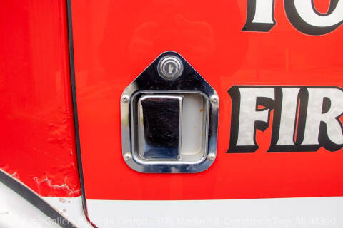 2001 Hendrickson Firetruck