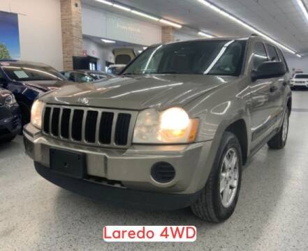 2005 Jeep Grand Cherokee for sale at Dixie Imports in Fairfield OH