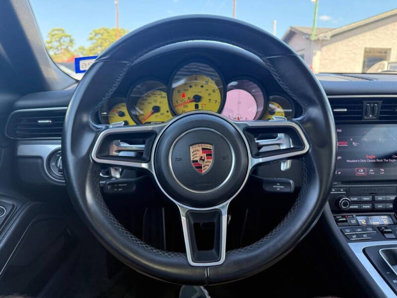 2017 Porsche 911