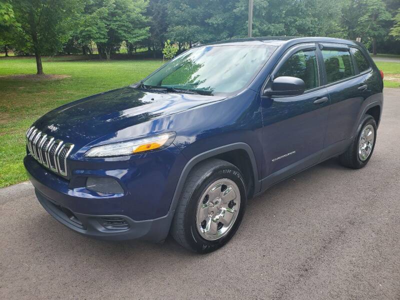 2014 Jeep Cherokee for sale at Smith's Cars in Elizabethton TN