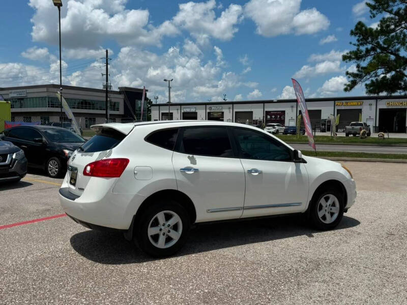 2013 Nissan Rogue SV