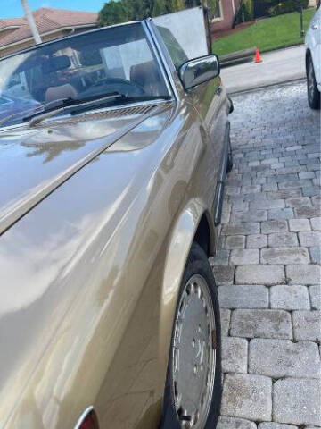 1987 Mercedes-Benz 500-Class