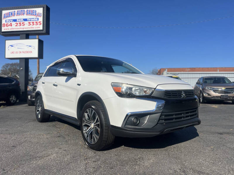 2017 Mitsubishi Outlander Sport SE's photo