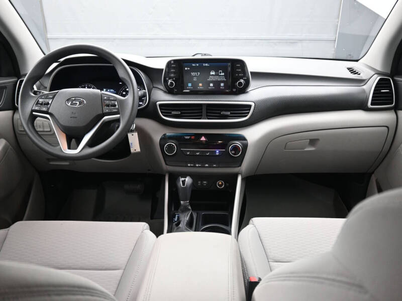 2020 Hyundai Tucson SE