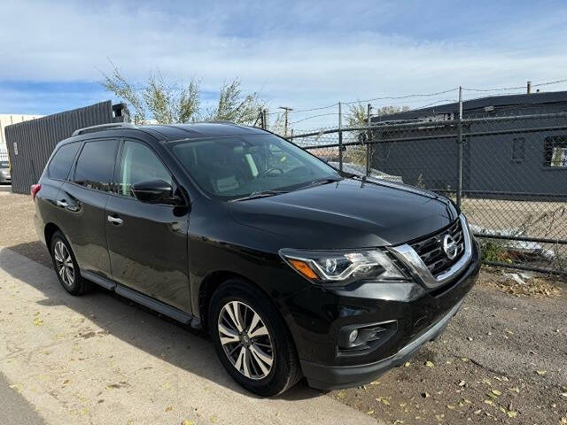 2017 Nissan Pathfinder for sale at SUNRISE AUTO SALES, LLC in Denver, CO