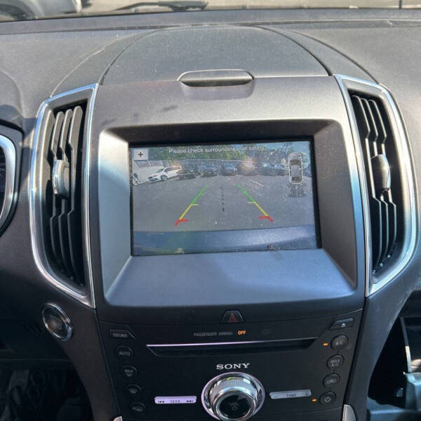 2018 Ford Edge Titanium
