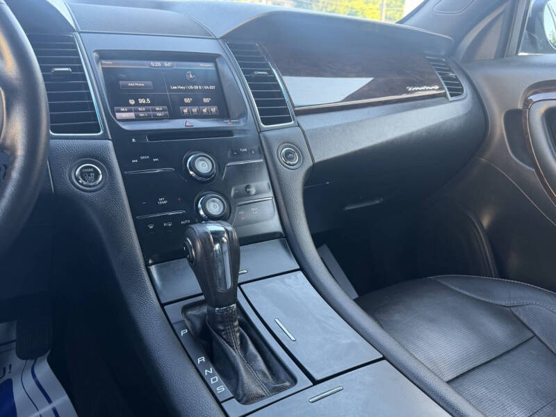 2014 Ford Taurus Limited