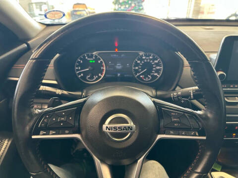 2020 Nissan Altima 2.5 SR