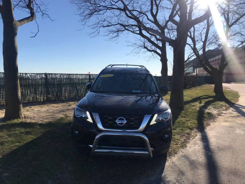 2017 Nissan Pathfinder for sale at D Majestic Auto Group Inc in Ozone Park NY