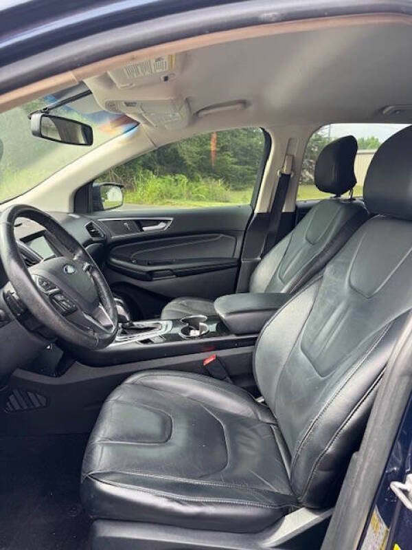 2017 Ford Edge Titanium