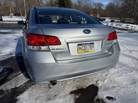 2014 Subaru Legacy 2.5i