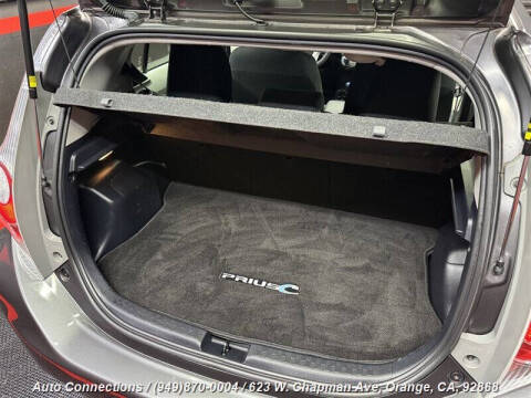 2014 Toyota Prius c Three