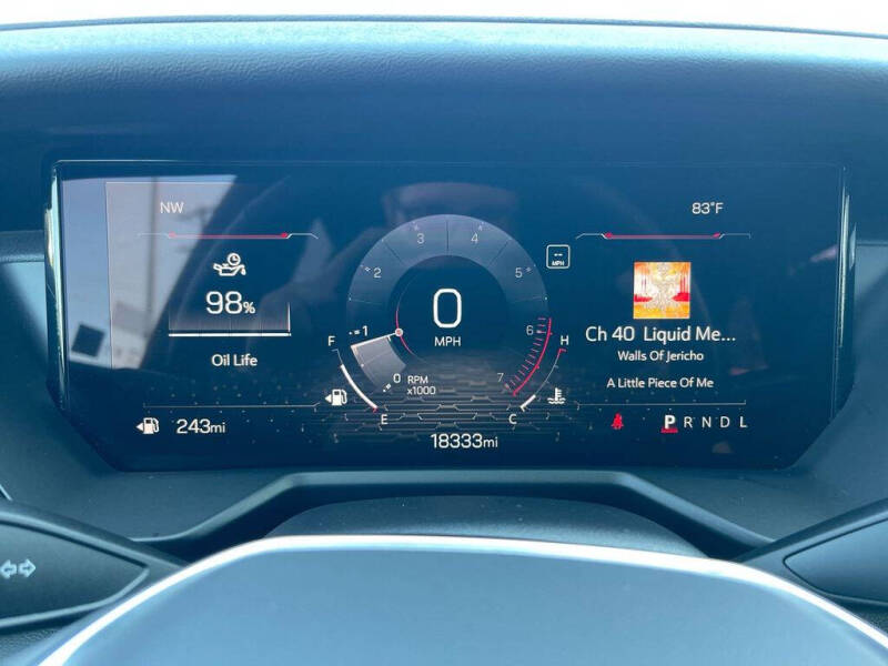 2025 GMC Acadia Elevation