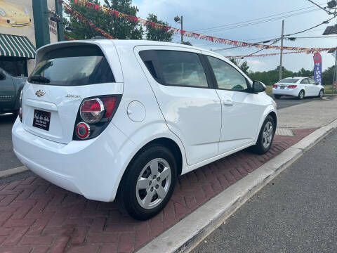 2016 Chevrolet Sonic LS Auto