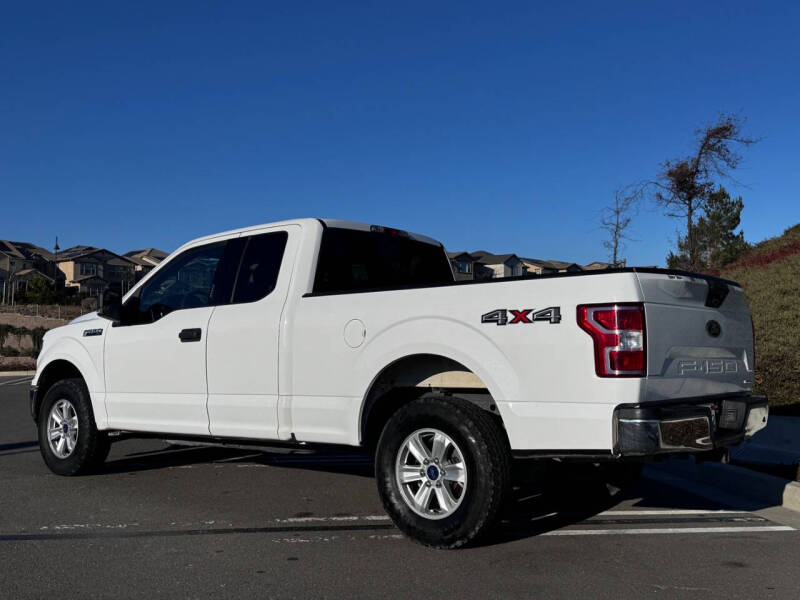 2018 Ford F-150 XLT photo 2