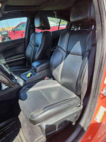 2020 Dodge Charger SXT