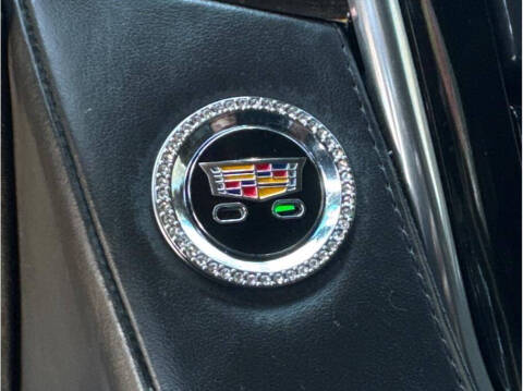 2017 Cadillac Escalade Platinum