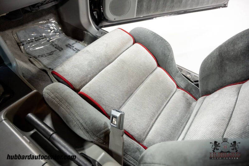 1989 Ford Mustang LX 5.0