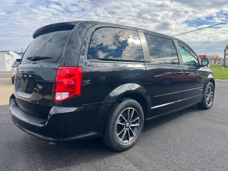 2016 Dodge Grand Caravan SE