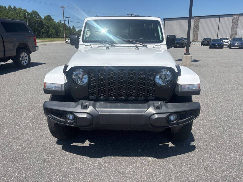 2022 Jeep Gladiator Altitude