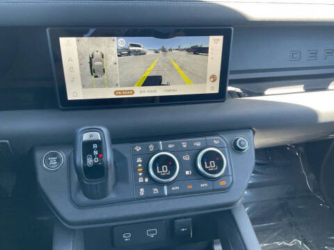 2024 Land Rover Defender 90 P400 X-Dynamic SE