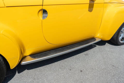 2004 Chevrolet SSR LS